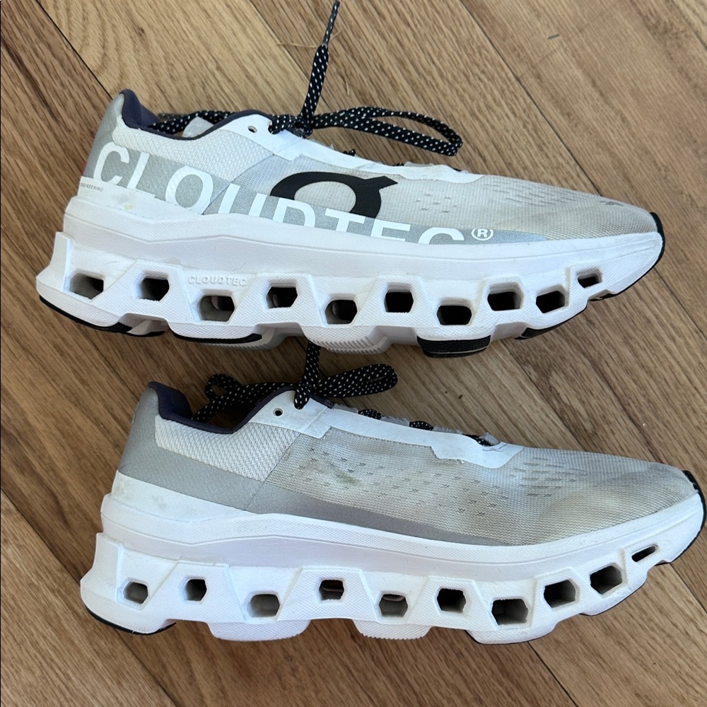 On Running Cloudmonster Cloudtec white sneakers/r… - image 10